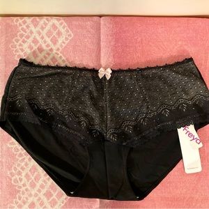 Freya Lingerie Gem Shorts Black with Nude Lined Front Size M